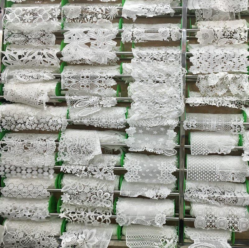 Custom Polyester Lace Narrow Embroidery Lace Trim Multi Color